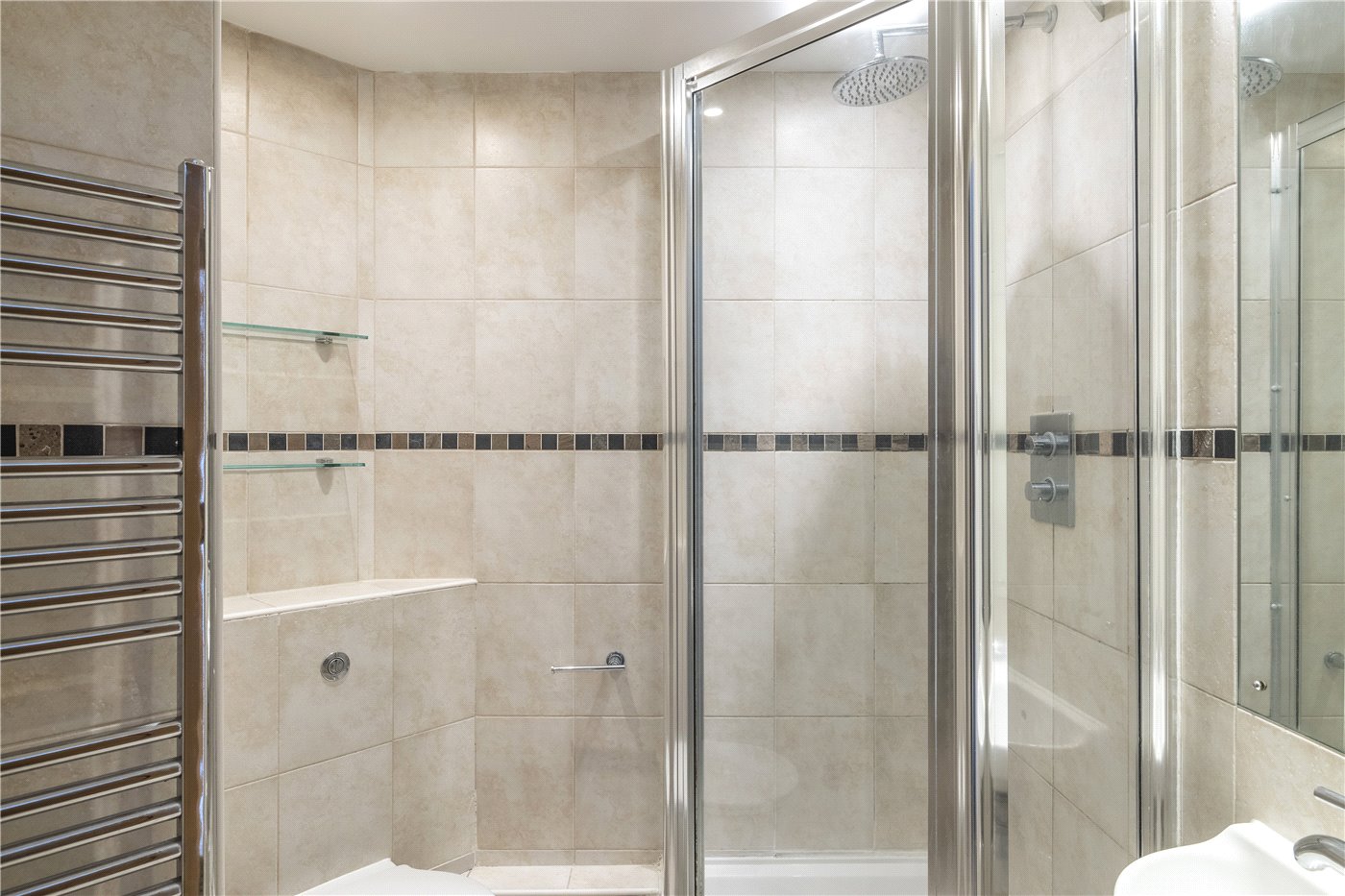 En-Suite Shower
